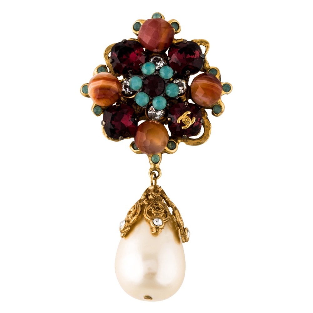 Chanel Agate, Pearl,Crystal Gripoix Brooch Pendant